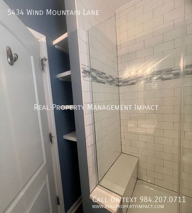Building Photo - 5434 Wind Mountain Ln