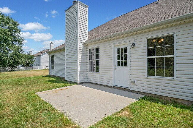 Building Photo - 3690 Golfe Links Dr