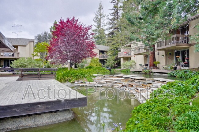 Building Photo - 505 Cypress Point Dr