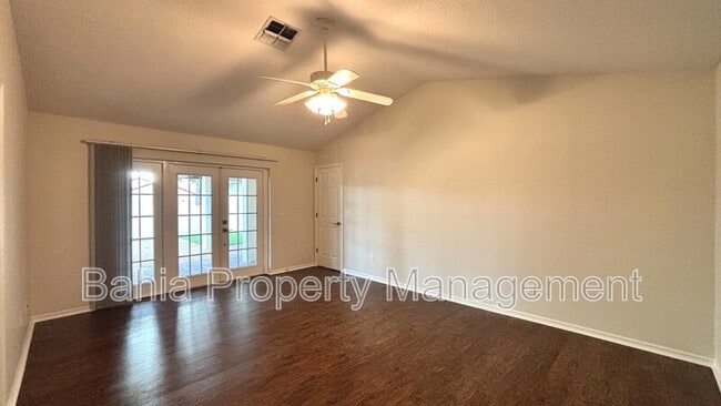 Building Photo - 8215 Saragoza Ct