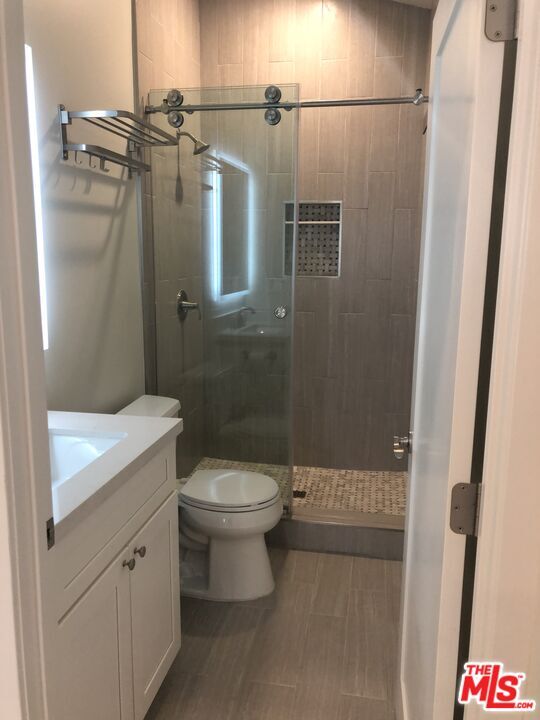 Building Photo - 6140 W 74th St