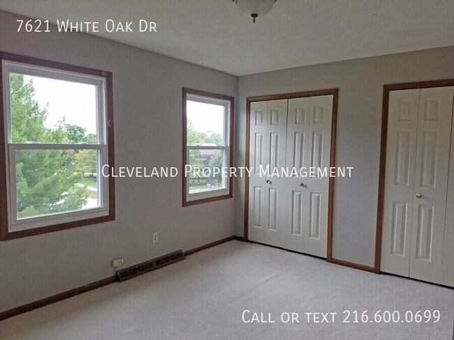 Building Photo - 7621 White Oak Dr