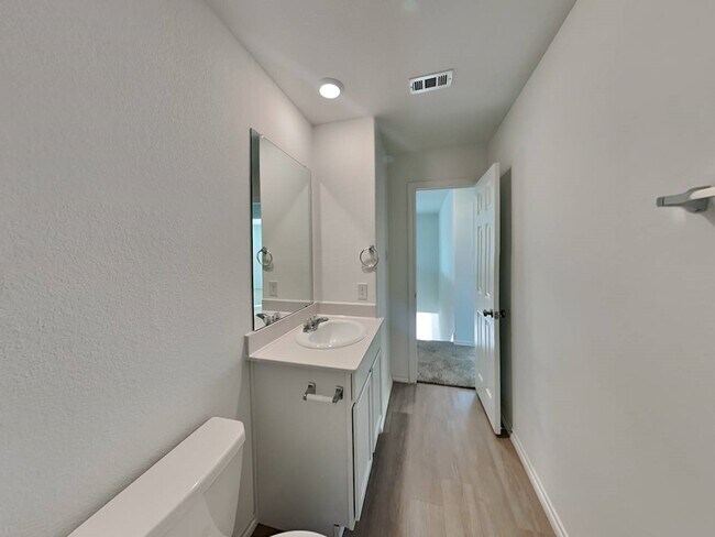 Building Photo - 18739 Faustina Way