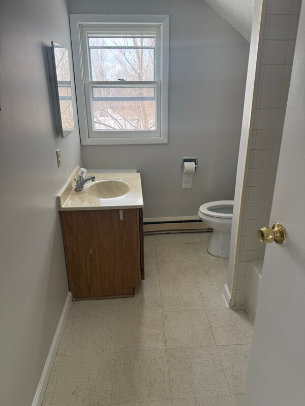 Building Photo - 447 S Washington St