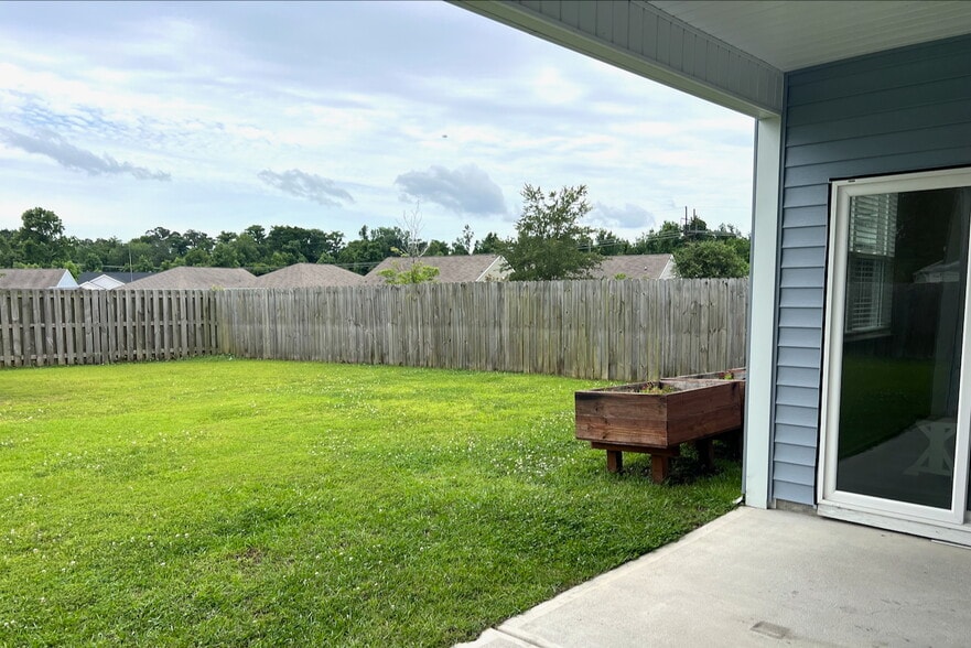 Building Photo - 7172 Oxbow Loop