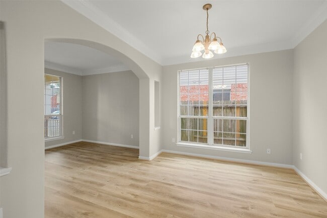 Building Photo - 9107 Huckinston Ct