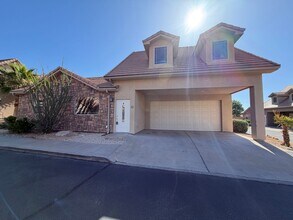 Building Photo - MCKENNA COTTAGES FOR RENT IN DOWNTOWN ST. GEORGE!