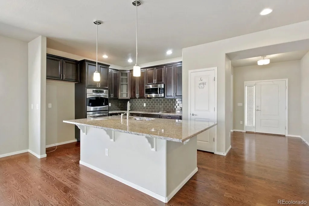 Building Photo - 6343 N Genoa Way