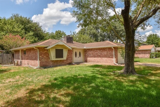 Building Photo - 8515 Riverside Walk Ln