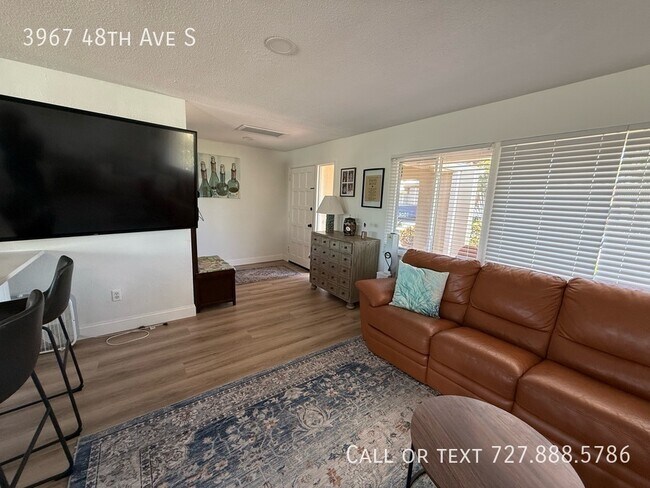 Building Photo - 3967 48th Ave S