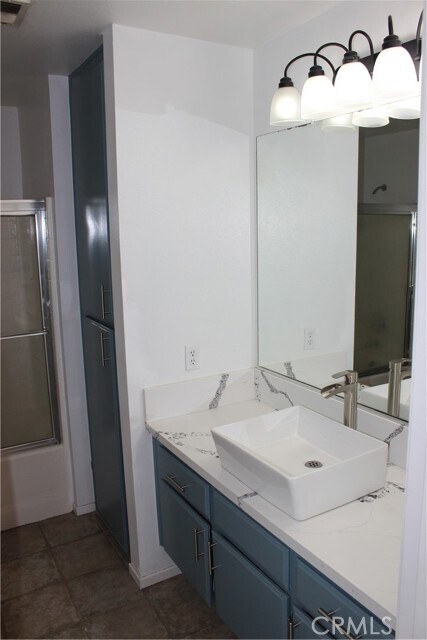 Building Photo - 44762 Shadowcrest Dr