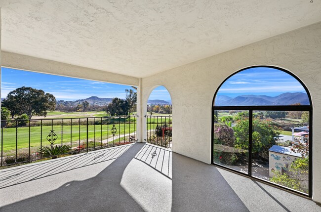 Building Photo - Gorgeous 3BD/3BA Home on a Golf-Course with Expansive Mountain Views! $5,000/mo