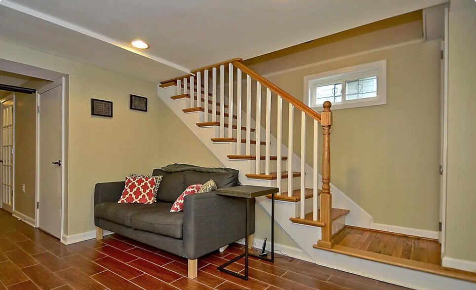 Building Photo - 3610 24th St NE