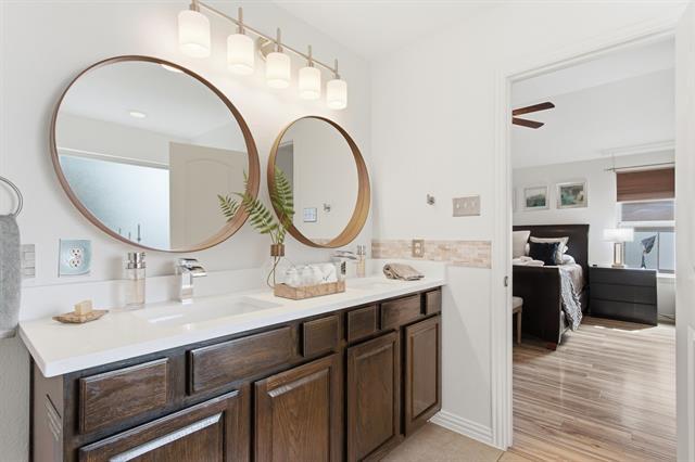 Building Photo - 10537 Matador Dr
