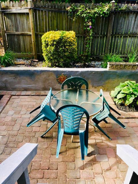 Patio with BBQ Grill, Table, Chairs - 1715 Euclid St NW
