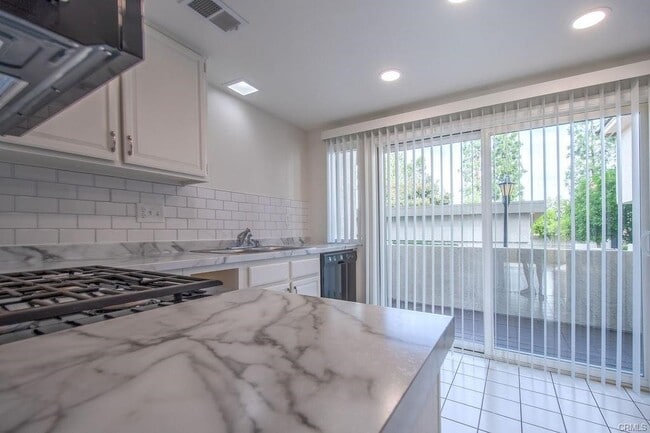 Building Photo - 21766 Mirador