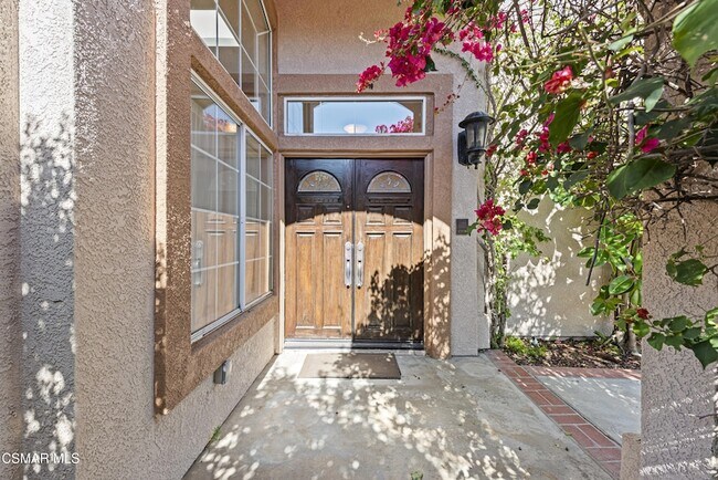 Building Photo - 1811 Fox Springs Cir