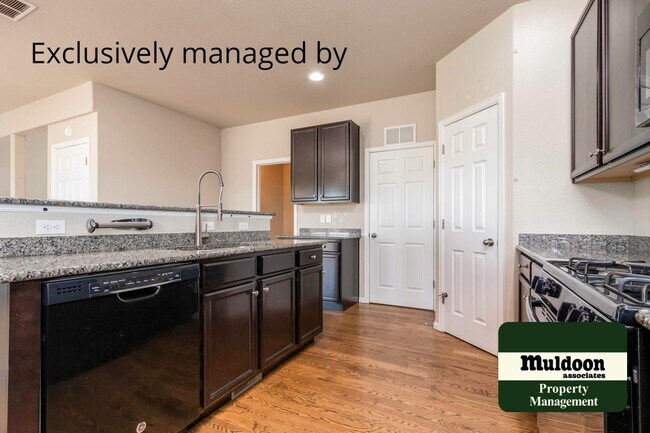 Building Photo - Beautifully done home close to Military Bases and Amazon Building!
