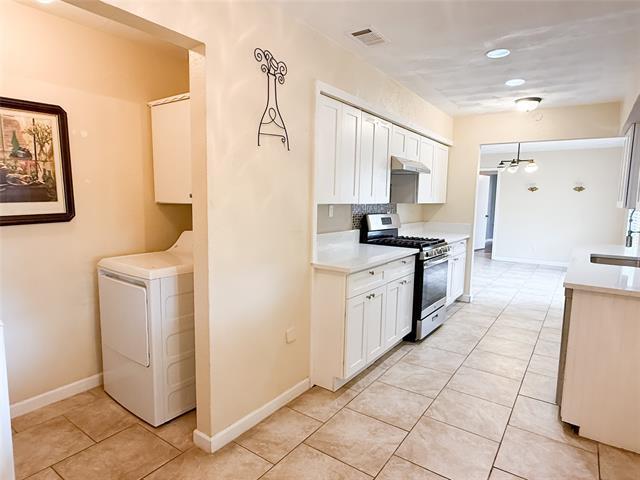 Building Photo - 509 Cambridge Dr