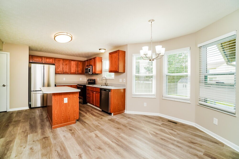 Building Photo - 8435 Priestley Dr