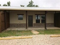 Building Photo - 10222 State Hwy 31 E