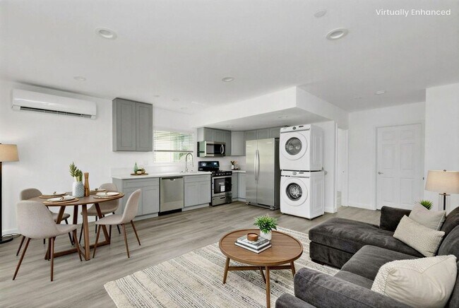 Building Photo - 1885 W 20th St