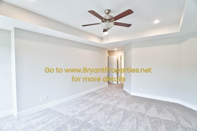 Building Photo - 615 Vrabel Rd