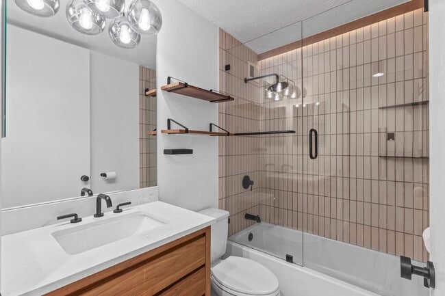 Building Photo - Wake Up to Stunning Mountain & Ala Wai Canal Views in the Heart of Waikiki