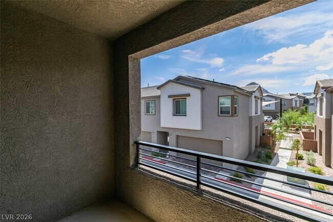 Building Photo - 1540 Maya Xing Ave