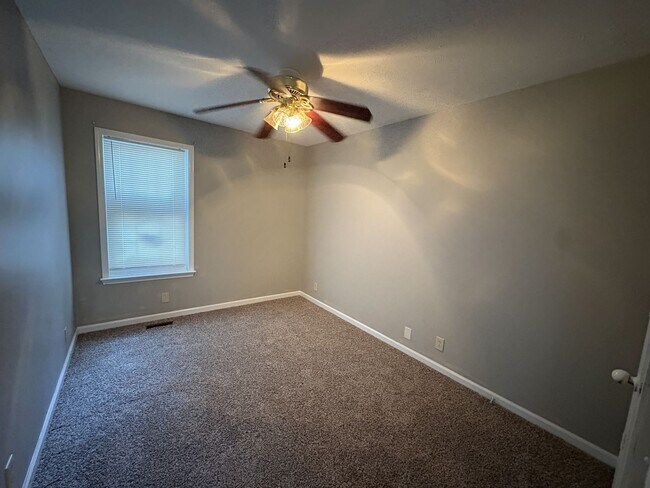 Building Photo - 3356 Milbridge Dr