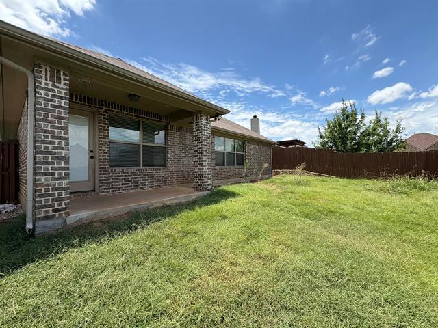 Building Photo - 3005 Waterfall Dr