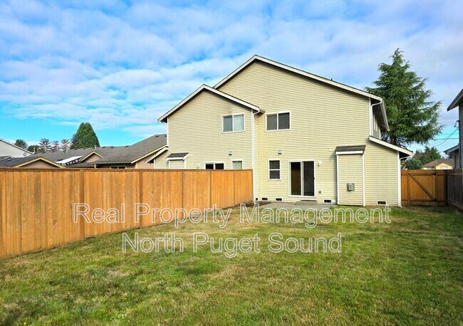 Building Photo - 5328 138th St NE