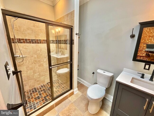 Building Photo - 132 S Potomac St