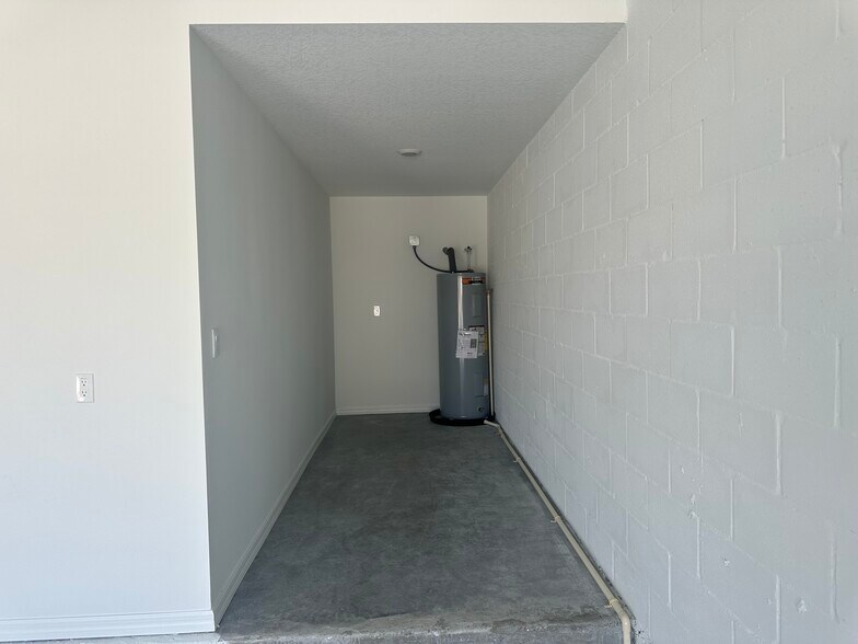 Extra storage - 10574 Dusty Boot Rd