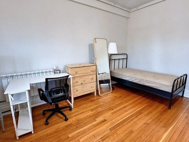Building Photo - 270 Huntington Ave