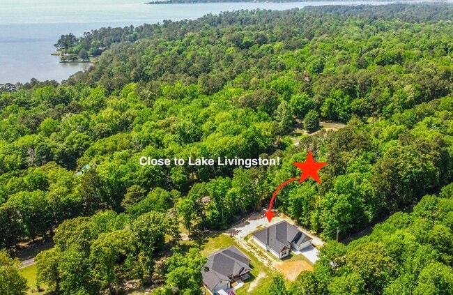 Building Photo - 244 Fawn Dr