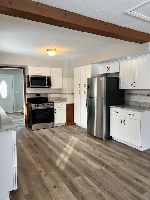 Building Photo - 9970 Knollwood Ridge Dr