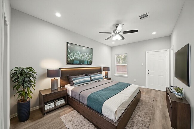 Building Photo - 4338 Brinkley St