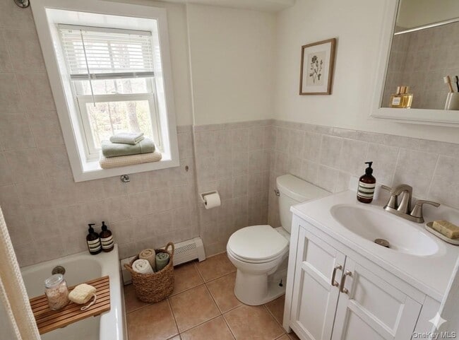 Building Photo - 35 Washington Ave N