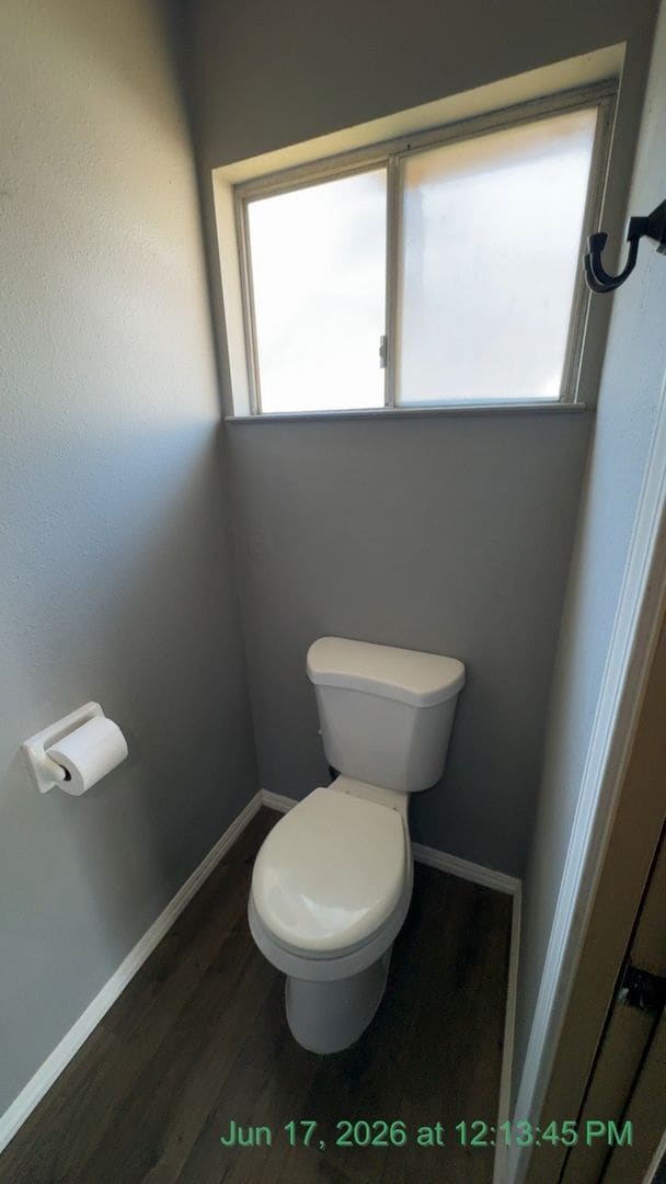 Building Photo - South West Visalia Now Ready!