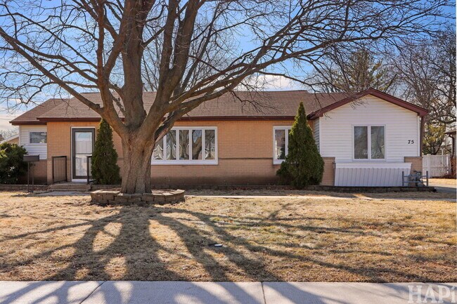 Building Photo - 75 Carthage Ln