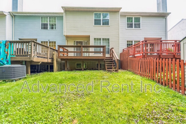 Building Photo - 8942 Quail Run Dr