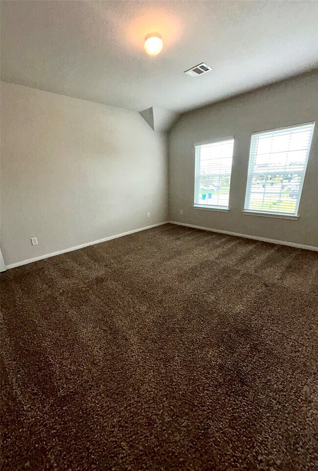 Building Photo - 22342 Clear Castle Dr