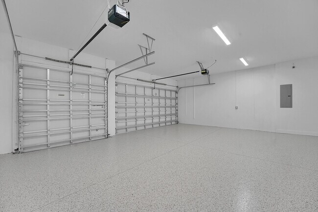 Building Photo - 9533 St Germain Dr
