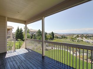 Building Photo - Great Views, Beautiful Home