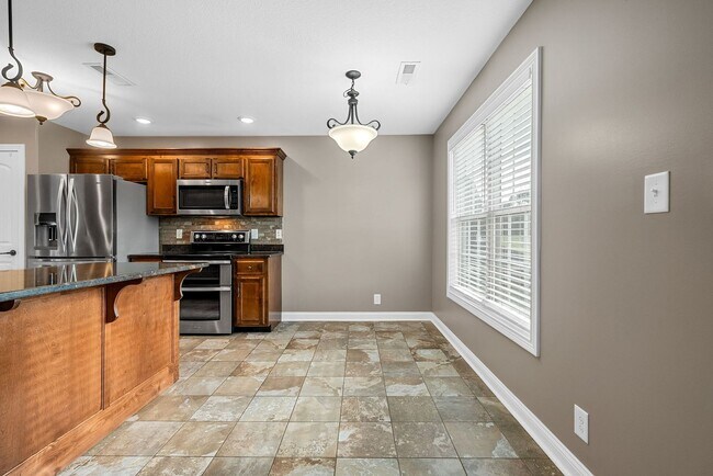 Building Photo - Stunningly Large Home Ready Today!