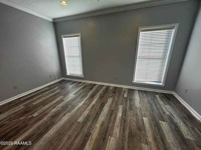 Building Photo - 201 Pavilion St