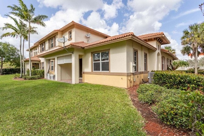 Building Photo - 6072 NW 116th Dr