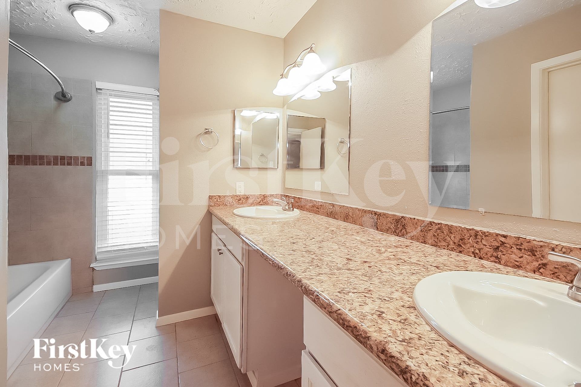Building Photo - 1111 Harpings Way