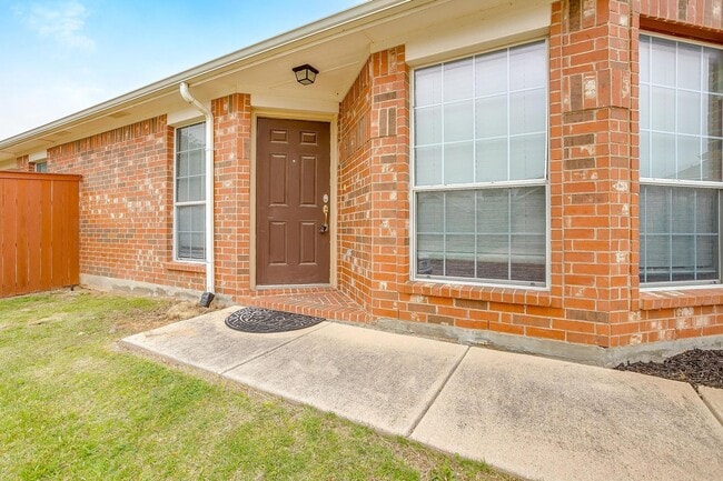 Building Photo - Amazing 3 Bed 2 Bath Rental in Alexandra Meadows- Eagle Mountain ISD- 76131